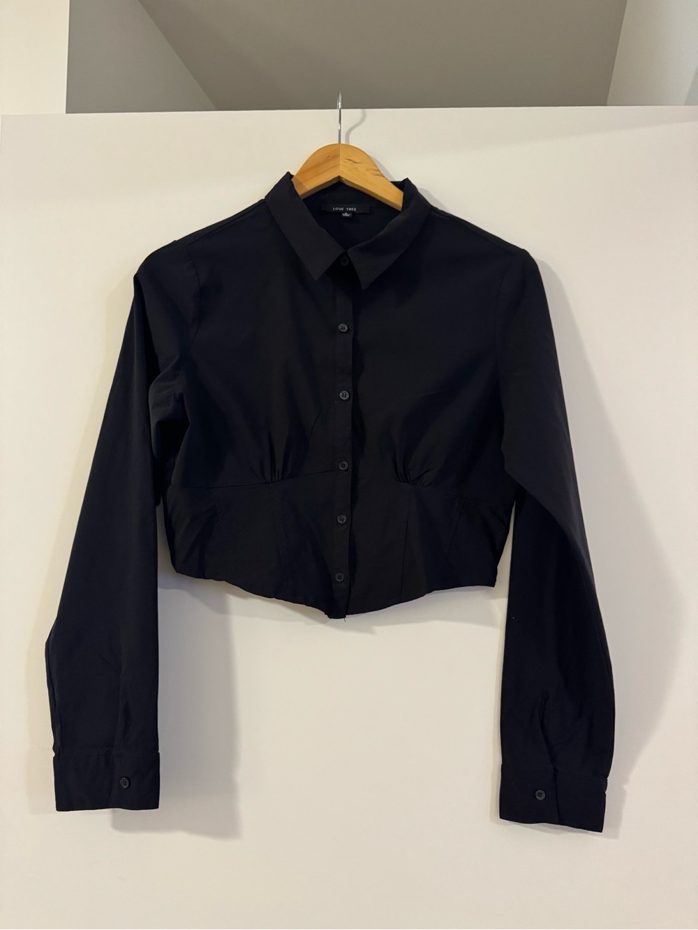 Love Tree Cropped Black Button-Down Shirt with Structured Collar